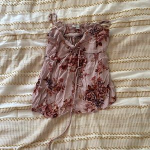 American Eagle floral top